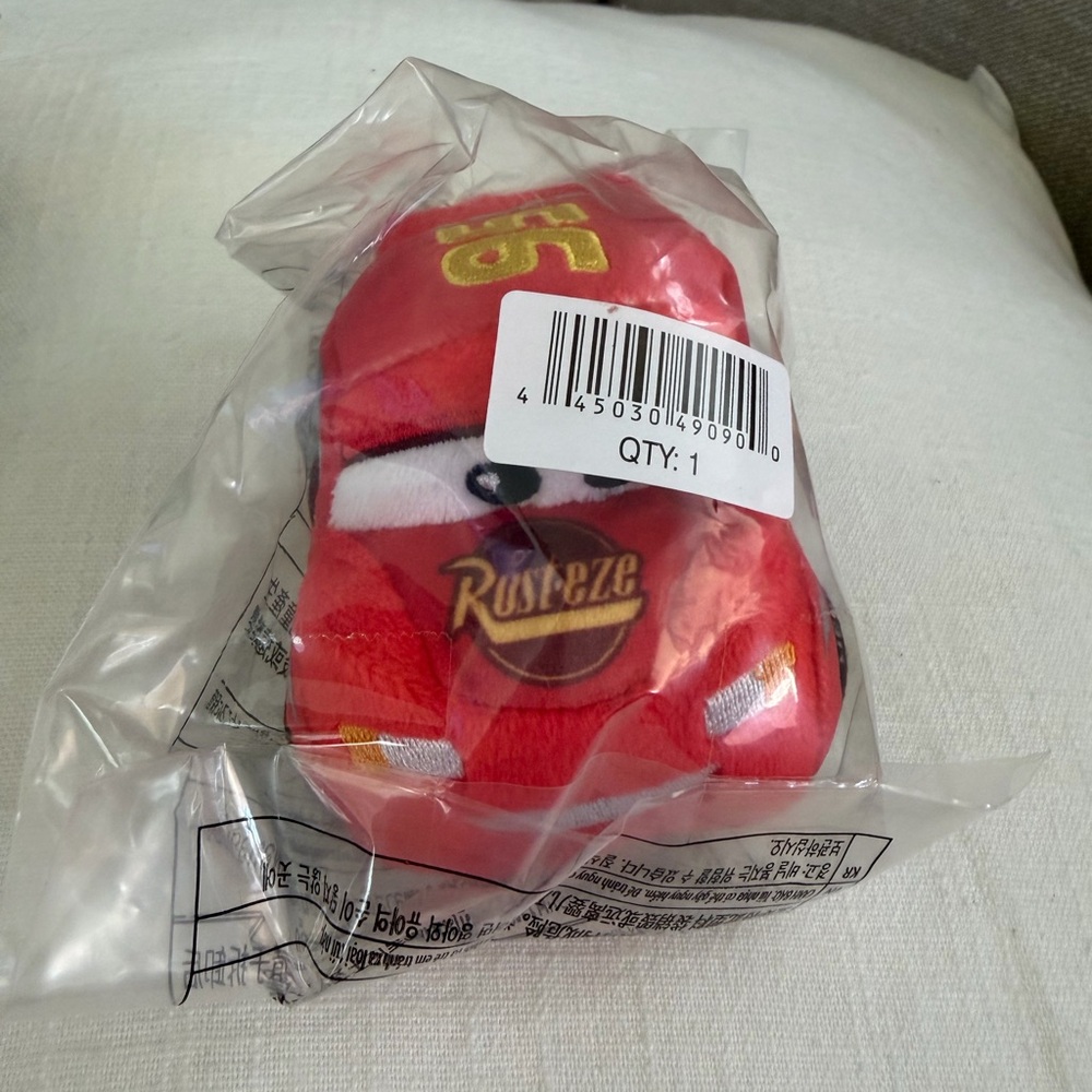 Disney SOLD OUT new Plush Lightning McQueen head band plushie